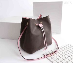 DrawString Bucket Bags Women's Luxury Designer Handväskor Mini Messenger Purses Wallets Card Holders Ryggsäckar 1016