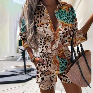 Kvinnors spårningsdräkter 2023Spring Casual Two Piece Set Womens Outfits Leopard Print Button Shirt Top and Shorts 2 Set Summer Women Beach