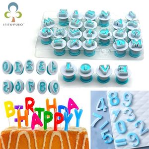 1026pcs Baking Pastry Mold Letter Fondant Cookie Cutter Upperlowercase Alfabeto e Número de Ferramentas de Decoração de Cake 220809