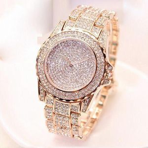 Armbanduhren Voll glänzende Diamantuhr Luxus Strass Runde Quarzwerk Armband Uhr Damenuhren Damenmode UhrArmbanduhr