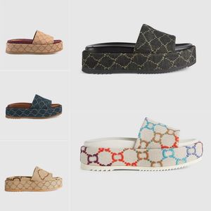 Mode G Herr Damsandaler Tofflor Slide Designer Lyx Platta Höga Klack Flip Flops Skor Broderad plattform Gummi Sandal Läder Shoe