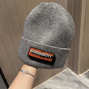 Designer Cashmere Sticked Hat Skull Cap Luxury Brand Sport Ball Caps For Men Womens Autumn Winter Hats