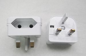 Europeiska euro EU 2 till 3 stift UK Universal Travel Adapter Main Plug Converter Vit svart botten Laddar platt / Diamantuttagsform