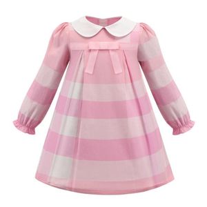 Baby flickor pläd långärmad klänningar vår höst barn rosa prinsessan bowknot klänning flicka kjolar bomull barn kjol 2-8 år