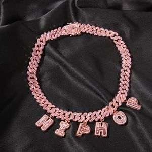 Kedjor anpassade bokstäver namn chokers halsband bling is ut 12 mm rosa kubansk länkkedja för kvinnor män unisex hip hop rapper juvelrychains