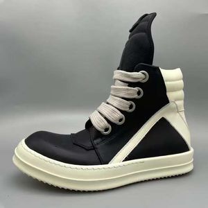 Chunky Shoestring Men Boots Genuine Leather Wide Lace Up Men Casual Shoes P35D50