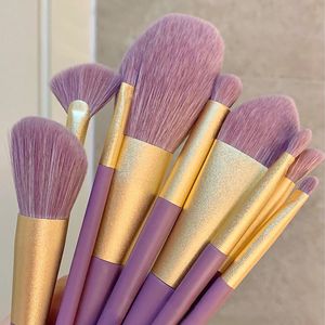 9Pcs Set di pennelli per trucco viola Ombretto morbido per sopracciglia Pennello per sopracciglia Cosmetici Fondotinta Blush Contorno Strumenti di bellezza 220722