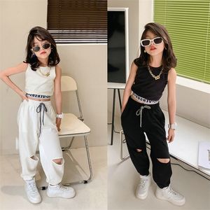 Summer Kids Baby Girls Cool Fashion Sleeveless Tops Vest Hole Long Pants Lace Toddler Children Clothes Sets 2pcs 2 7Y 220620
