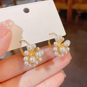 Lustre de candelabro 2022 New Pearls Flower Ball Drop Brincos para mulheres Estilo coreano Personalidade Jóias de jóias