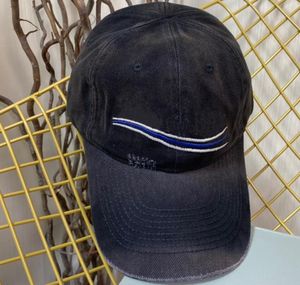 Designer Denim Berretti da baseball Cappelli per donne e uomini Berretto aderente casual 2022 New Vintage Mens Ladies Letters Cappello da sole traspirante Cappello a sfera