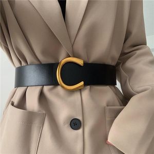 Kemerler PU deri geniş kemer metal C Cand Bel Strap Tasarımcı Marka Ceket Elbise All-Match Ladies Dekoratif Bel Belgeleri