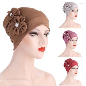 Beanie/Skull Caps Bonhets för kvinnor Multifunktion Four Seasons Women's Headband Hat Side Pearl Flower Fashion National 540 pros22