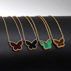 2022 Neue grüne weiße Hülle Doppelseite Anhänger Halsketten für Frauen 18K Gold Sweet Butterfly Luxury Designer Choker Halskette Schmuck