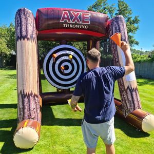 3x3x2.7m Competição interativa Competição Axe inflável Jogos de arremesso carnaval esportes atléticos atiradores atirar arremesso de dardo pegajoso gaiola ao ar livre