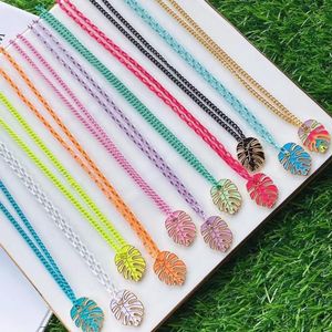 Colares pendentes 5pcs Multicolor esmaltado colar de folhas Cadeia de moda feminina Vintage 2022 Femme GiftSponding