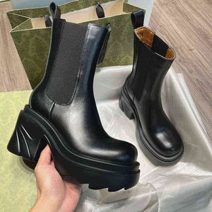 Martin botas femininas outono e inverno 2021 salto grosso manga muffin tubo médio botas curtas chelsea estilo britânico