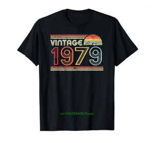 Męskie koszulki 40. urodziny T shirt. Klasyczny, Vintage 1979 Moda Moda Homme Tees Drukuj Mężczyźni Harajuku Street Wear