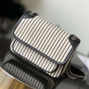 Top Quality Designer de luxo Bolsas de ombro da série Retro Série Mulheres Bola 2022 Moda estilo de linho de linho de linho toda bolsa de corpo feminino Bolsa de aba Crossbody bolsa