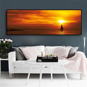 Sky Sunsets Boat Sea Natural Landscape Affischer and Prints Målning Canvas Art Scandinavian Wall Art Bild för Living Bed Room