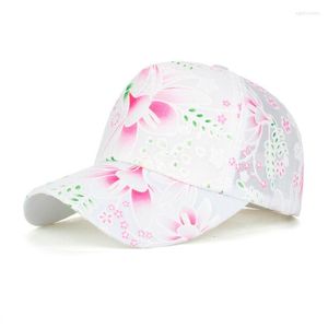 Visorlar Kadınlar İçin Ter Şapkalar Plaj Hip Şapkası Çiçekleri Kapa Güneş Beyzbol Nefes Alabaç Hop Dantel Ayarlanabilir Kapaklar EGERVERORS EGER22