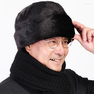 Berretti Moda Avant-Garde Papà Cappello con paraorecchie Inverno Viaggi all'aria aperta Russo Ispessito Caldo Bomber Uomo Imitazione Visone Capelli Davi22