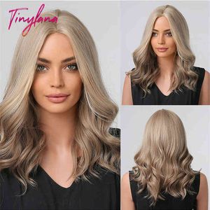 Women's synthetic wavy hair wig Marne color degenerated scalp medium gray mixed with golden yellow up to