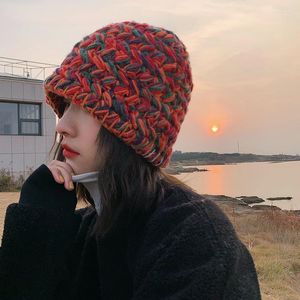 Feanie/crânio Caps grossa de lã de lã de lã Hat feminino Autumn e Winter All-Match Japanese Solid Color Tared Hand Tado Davi22
