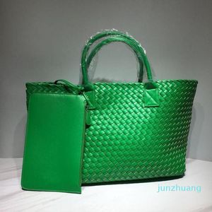 Designer -Totes Fashion Luxury Premium Faux Leather Wovened Handbag Large Capacity Candy Color Ladies Shoulder Bag 2022