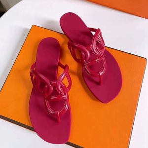Kobiety slajdy sandały designerskie kapcie luksusowe letnie gumowe slajdy mody na plażę seksowne buty płaskie kapcie Najwyższa jakość z pudełkiem no353
