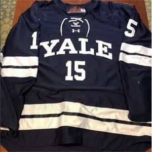 C26 사용자 정의 NIK1 Tage Yale 홈 # 15 HT HART # 6 S. Wilson Hockey Jersey 자수 스티치 또는 사용자 정의 이름 또는 번호 Retro Jersey