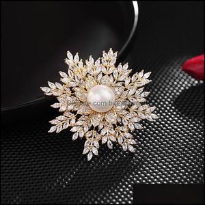 Pins Brooches Jewelry Designer Women Pearl Brooch Snowflake Suit For Woman Zircon Lady Flower Pins Vintage Elegant Luxury Br Dhfls