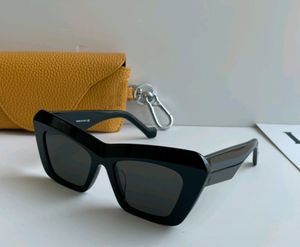 Designer Katze Eye Sonnenbrille Quadratische glänzende schwarze Frauen Sonnenbrille Gafas de Sol uv Schutz Augenkleidung mit Kasten