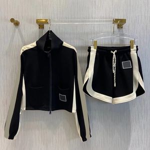 Kvinnor TRACKSUITS Byxor Sätter Ins Fashion Letter Coats Shorts Ladies Luxury Two Piece Pants Classy Elastic Waist Suits Set