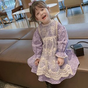 Girls Spring Autumn Long Sleeve Dress Country Style FLAGE SLEEVE BLORAL DRESS LACE Förkläde Fashion Kids outfit Barnkläder