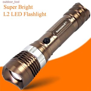 Torcia a LED L2 ultra luminosa Lampada a torcia con zoom regolabile Lampada ricaricabile a 5 modalità Luce flash per la caccia in campeggio