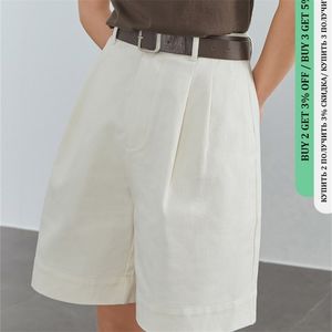 FSLE 100 Cotton Casual White Denim Shorts Women Summer Sexy High Waist Jeans Female Vintage Belt Loose 220427