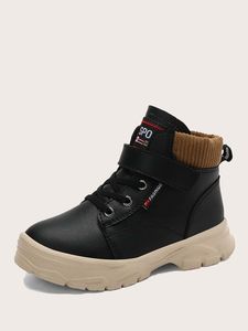 Erkek Minimalist Dantel-Up Ön Kanca-ve Döngü Raptiye Kayışı Sneakers O