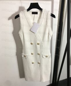 Robe de réservoir en tricot pour femme Fashion Col V Gilet Vest Robe Blanc Black Slim Camisoles Robes