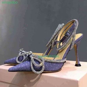 Sandali in raso di lusso verde donna punta a punta strass nodo a farfalla cinturino alla caviglia scarpe tacco alto donna moda matrimonio220513