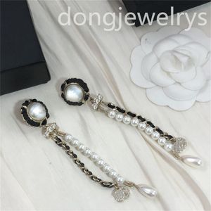 Women Designer Huggie Retro Luxury Earring Pearl Earrings Beaded Hoop Earring Charm Dangle Chandelier Engagement Ear Cuff Dongjewelrys