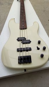 Cender 4 Strings 크림 흰색 더프 맥카간 정밀 전기베이스 기타 두개골 넥 플레이트, 블랙 헤드 스톡 하드웨어
