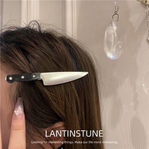 Clipes de cabelo Barrettes Designer criativo Série de tabela de mesa Faca Hairpin para mulheres Personalidade punk Hiphop lateral Bangs CLIP JEWELS N236
