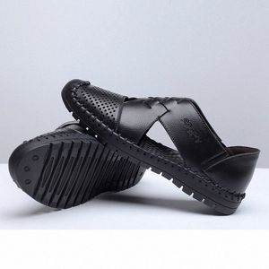 Дысущие летние мужчины полые отверстие противоскользящие сандалии дышащий сплит сандал кожаный тренд лодыжки обертывающие мужские повседневные лоуфференциальные Обувь оптом обувь N1x8 #
