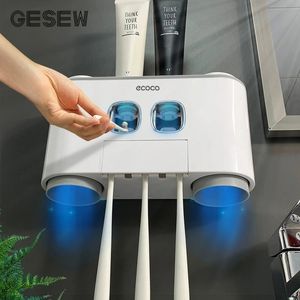 GESEW Magnetic Toothbrush Holder Bathroom Automatic Toothpaste Dispenser Wall Paste squeezer Accessories Set 220523