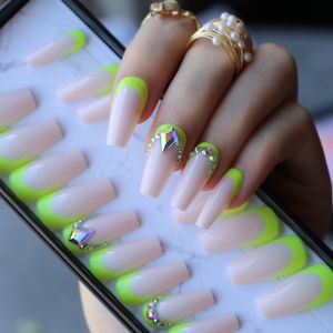 Coffin Neon Green vid den nedre franska stilen False Nails Glitter Crystal Summer Full Set Nail Box Matching UV Gel Nude Fake Nail 220725