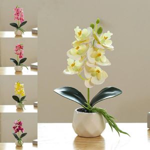 装飾的な花の花輪人工蝶ruchid盆栽偽の鉢植え植物魅力的なプラスチック製のミニ装飾ホワイトポットの花の花