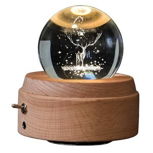 3D Crystal Ball Music Box The Deer Luminous Rotating Musical With Projection LED Light 220331