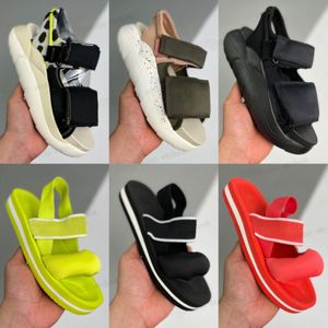 2023 New Women Cloud Strap Sandal Girls Eva Slippers Designer Australia La Woman Sandal Summer Fashion Sloy Sandals Slides House سيدات