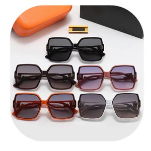 Wholesaleluxury Güneş Gözlüğü Tasarımcı Kadın Erkekler İzleme Ayna Üst düzey Kadın Gözlük Çerçeve Çerçeve Suncagas Hediye