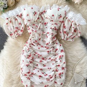 Yuoomuoo Seksi Paket Kalçaları Düzenli Mini Dress Ins Ompor Off Omuz Dantel Plaj Elbisesi Çiçek Baskı Partisi Vestidos 220516